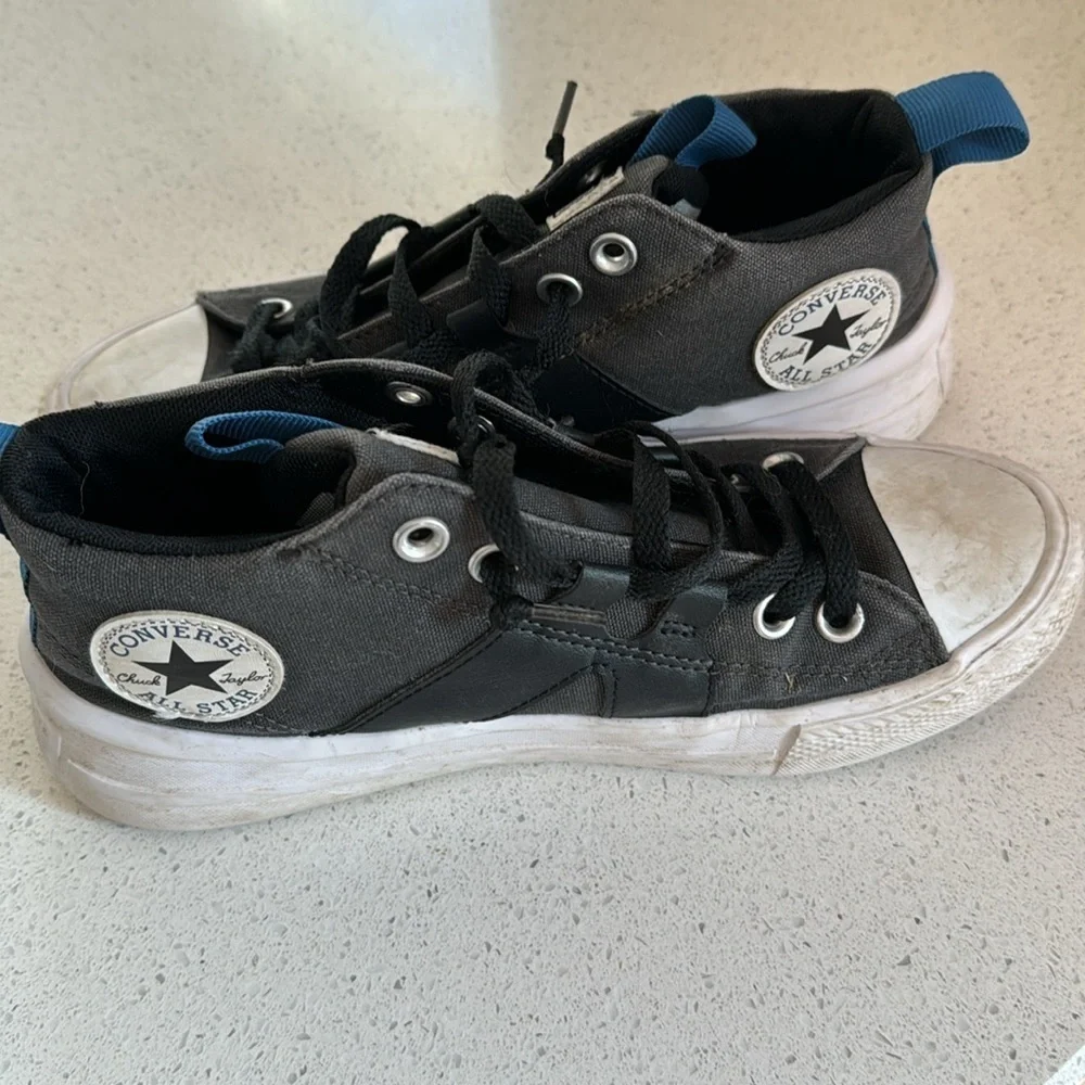 🍍YOUTH CONVERSE SWIFT SNEAKERS🍍SZ 5